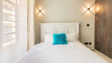 1 多间卧室、WiFi