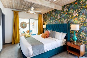 4 bedrooms, iron/ironing board, travel crib, WiFi - Paloma House: Gorgeous Palm Springs 4 bedroom home (Palm Springs)