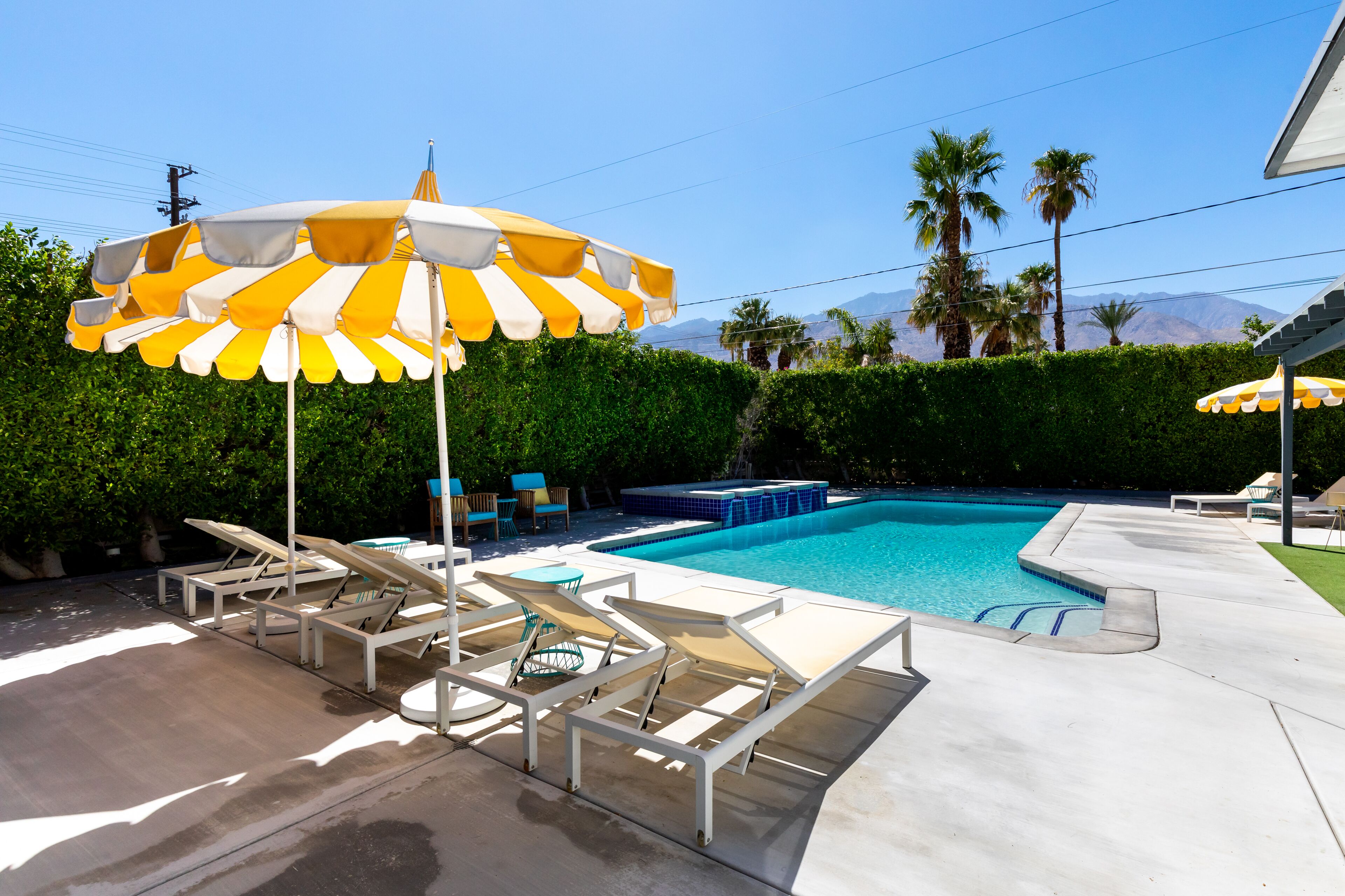 Paloma House: Gorgeous Palm Springs 4 bedroom home