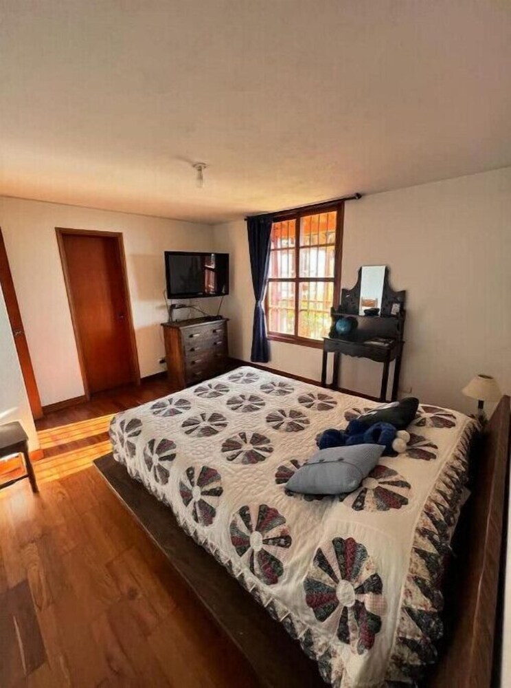 Casa de Campo, 4 Hab, Buena Vista, Fast La Ceja Vrbo