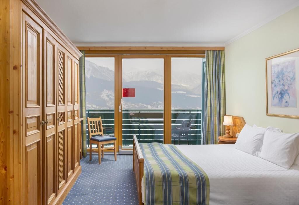 2 Schlafzimmer, Zimmersafe, Bügeleisen/Bügelbrett, Reisekinderbett