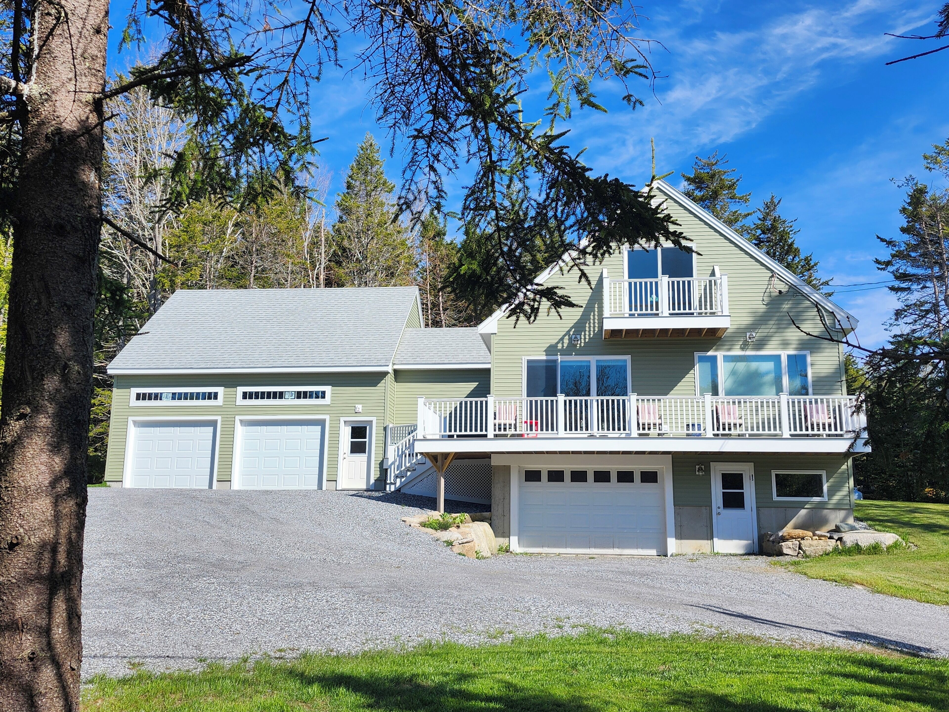 New House With Water Views & Water Access, Weekly/Monthly Rentals , Booking 2025