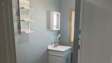 Towels, toilet paper