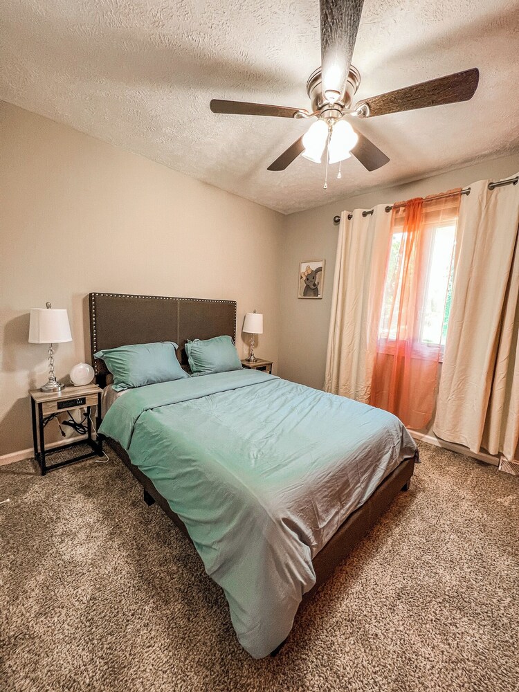 Pet Friendly 3BR Home w/ Private Deck + Puppy Shed Omaha Vrbo