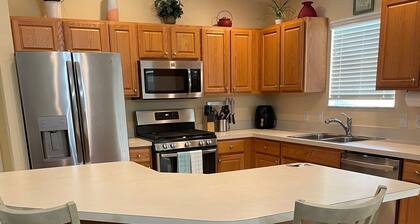 Centrally located between Sumpter Landing and Brownwood Paddock Squares.