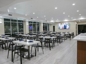 Dining - Club Wyndham Anaheim - 2 Bedroom (Anaheim)