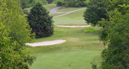 Gatlinburg | Quiet Cabin Retreat | Pool + Golf
