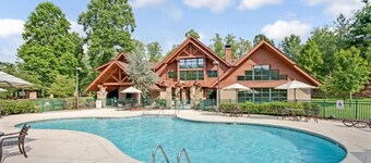 Gatlinburg | Quiet Cabin Retreat | Pool + Golf