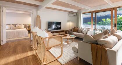 Sol Coastal Retreat - Outdoor Spa and Sauna