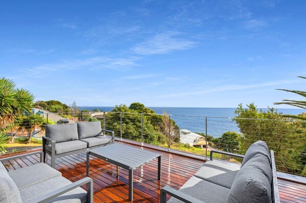 House - Clifftop Luxury With Spectacular Ocean Views (Mount Martha)