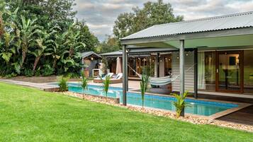 House | 5 bedrooms, Internet