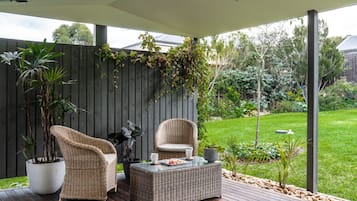 House | 5 bedrooms, Internet