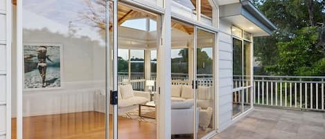 独立别墅 | 5 多间卧室、熨斗/熨衣板、高速上网