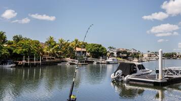 Rumah, akses difabel | 3 kamar tidur dan internet