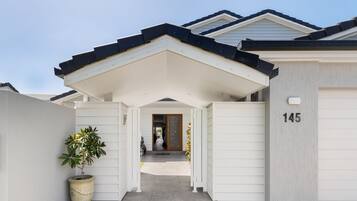 Rumah, akses difabel | 3 kamar tidur dan internet