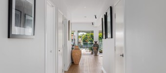 Modern Waterfront Retreat Private Pool Dock