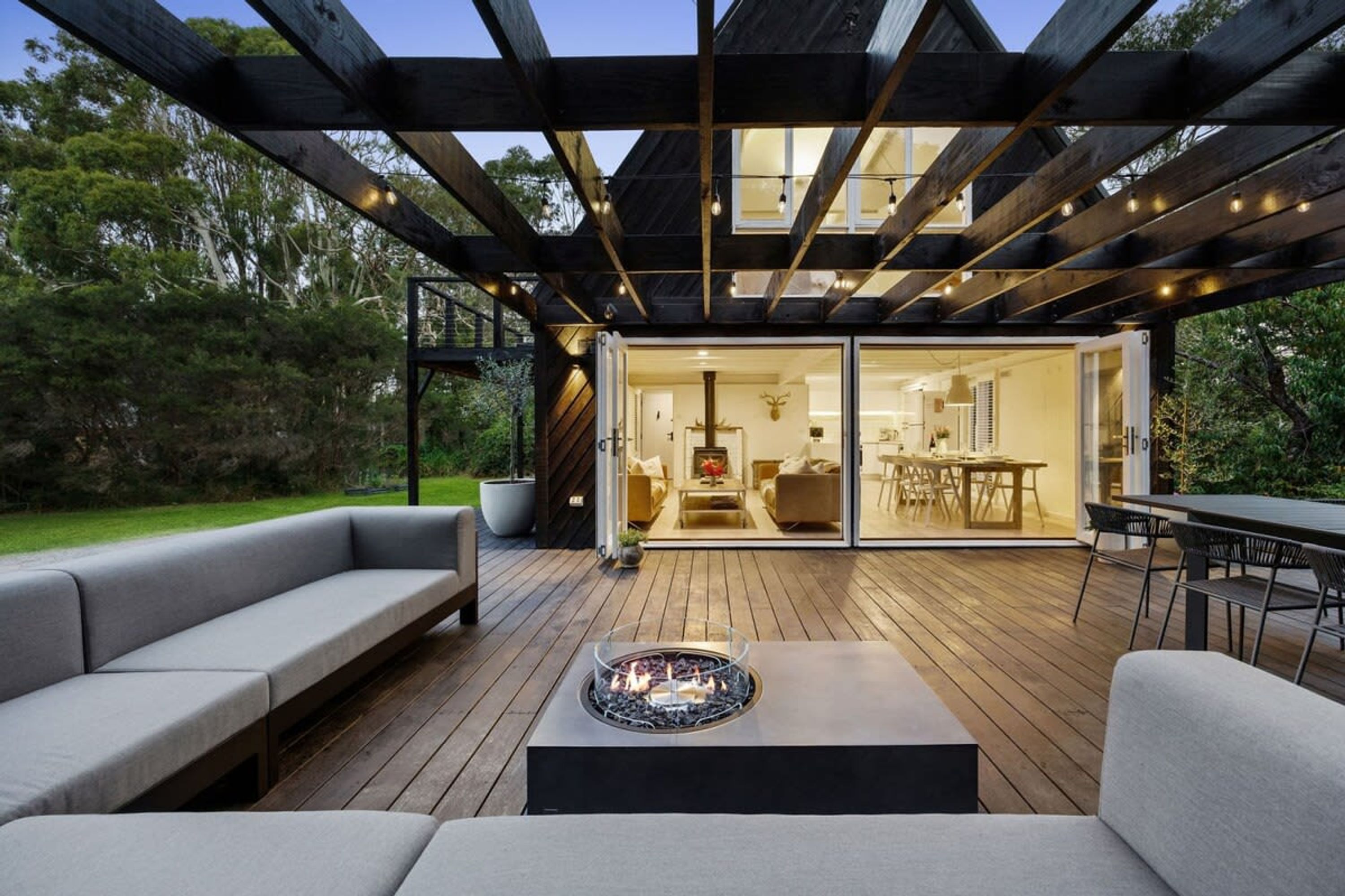 Casa | 4 dormitorios, tabla de planchar con plancha, Internet