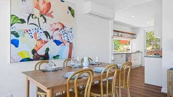 House | 3 bedrooms, Internet
