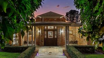 House, Accessible | 5 bedrooms, Internet