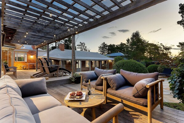 House, Accessible - Tranquil Estate With Pool Heated Spa Gardens (Mount Eliza)