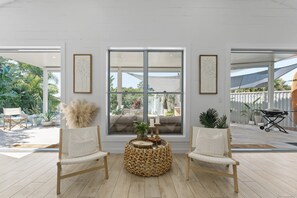 House, Accessible | 3 bedrooms, Internet - Coastal Currumbin Getaway Private Pool (Gold Coast)