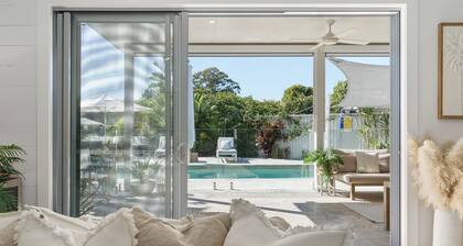 Coastal Currumbin Getaway Private Pool