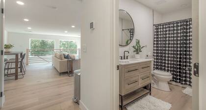 Modern Loft in 'Little Italy' - Minutes from Downtown KC