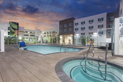 Club Wyndham Anaheim - 1 Bedroom