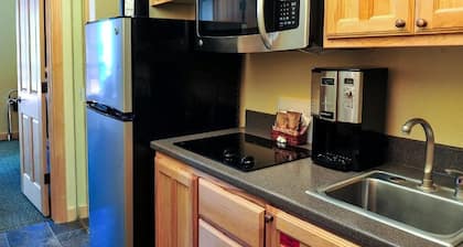 Brian Head | Couples Lodge Stay | Pool + Spa