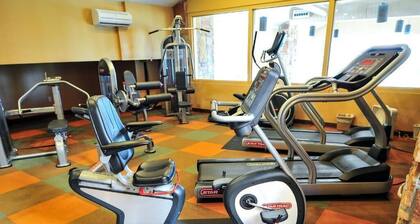 Brian Head | Couples Lodge Stay | Pool + Spa