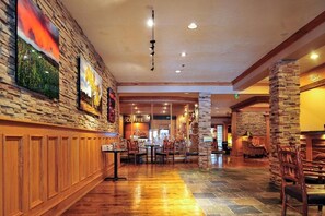 Lobby - Diamond Resorts Cedar Breaks Lodge & Spa - 1 Bedroom Grand (Brian Head)