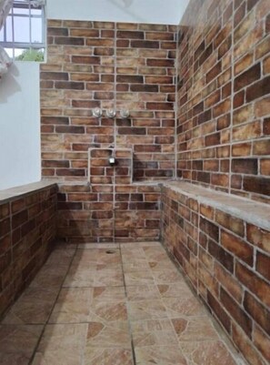 Spa - Massade Studio Pad (Gros Islet)