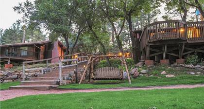 Payson | Quiet Cabin Retreat | Pool + Hot Tub