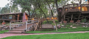 Payson | Quiet Cabin Retreat | Pool + Hot Tub