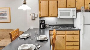 Microwave, coffee/tea maker