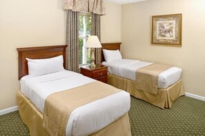 4 slaapkamers, een strijkplank/strijkijzer, wifi, beddengoed