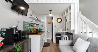 Loft Style Apt Downtown Raleigh