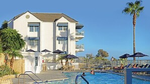 Pool - Capistrano Beach | Ocean View Retreat | Pool & Beach | 2BR (Capistrano Beach)