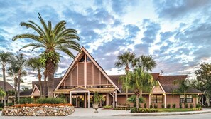 Exterior - Diamond Resorts Polynesian Isles Resort - Phase IV - 2 Bedroom (Kissimmee)