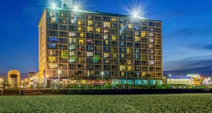 Virginia Beach | Sunrise Views | Pool & Beach