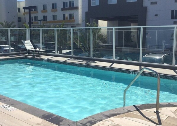 Pool - Club Wyndham Anaheim - 3 Bedroom (Anaheim)