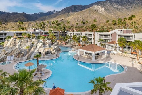 Palm Springs | Desert Oasis | Pool & Water Slide