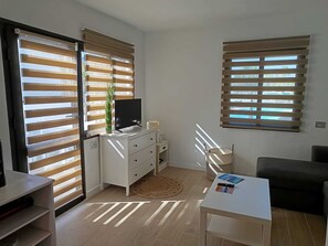 Smart-TV, Tischtennisplatte