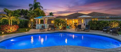 Outdoor pool, a heated pool