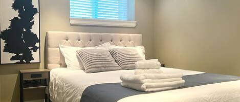 2 chambres, coffres-forts dans les chambres, bureau, Wi-Fi gratuit