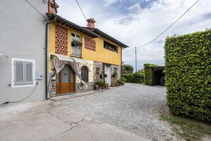 Esterni