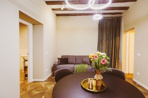 TV - GuestHost - Chiara Cute Apartment B (Udine)