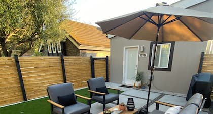 ⭐️Gorgeous Private Detached Gueshouse⭐️