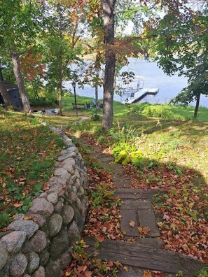 Property grounds - Island View McDonald Lake (Dent)