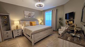 1 chambre, fer et planche Ă repasser, Wi-Fi gratuit, draps fournis